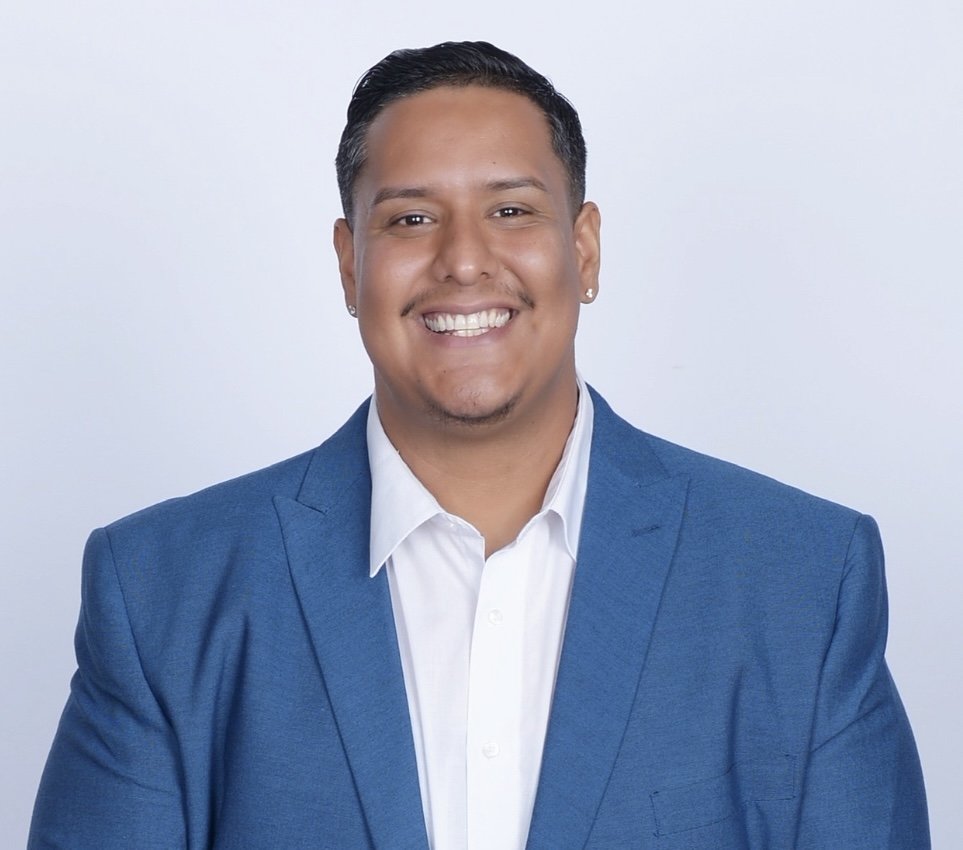 Gustavo Castano, Real Estate Advisor